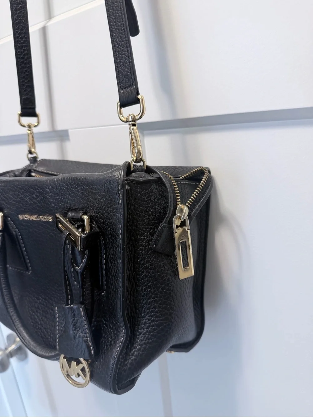 Michael Kors Selby Satchel Bag. COA included